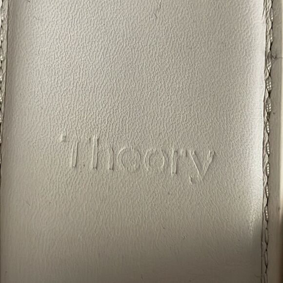 Theory Leather Thong Style Sandals - Picture 2 of 7